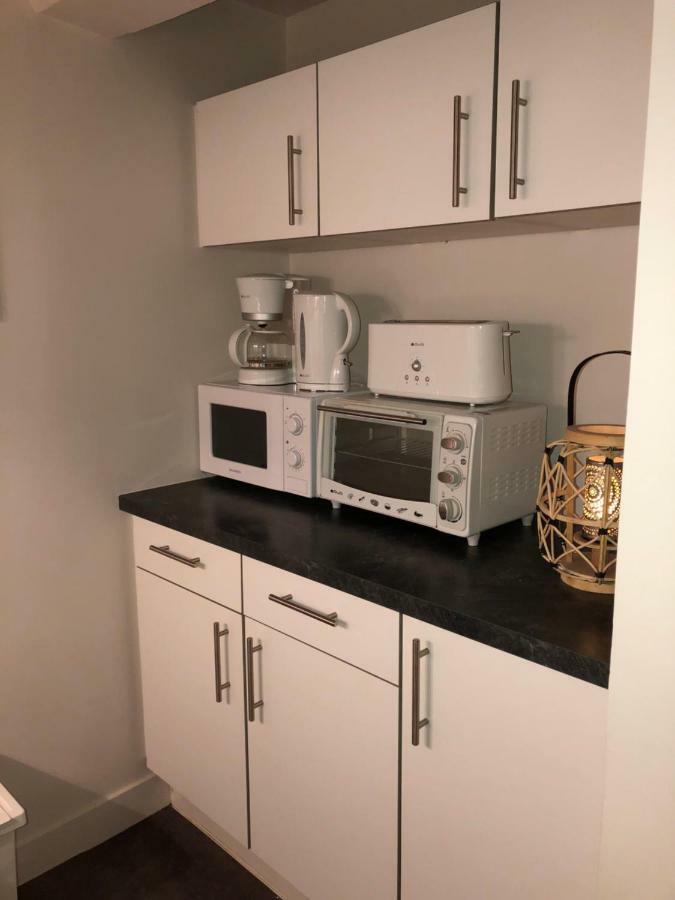 Bienvenue Au Petit Bonheur Appartement Honfleur Buitenkant foto