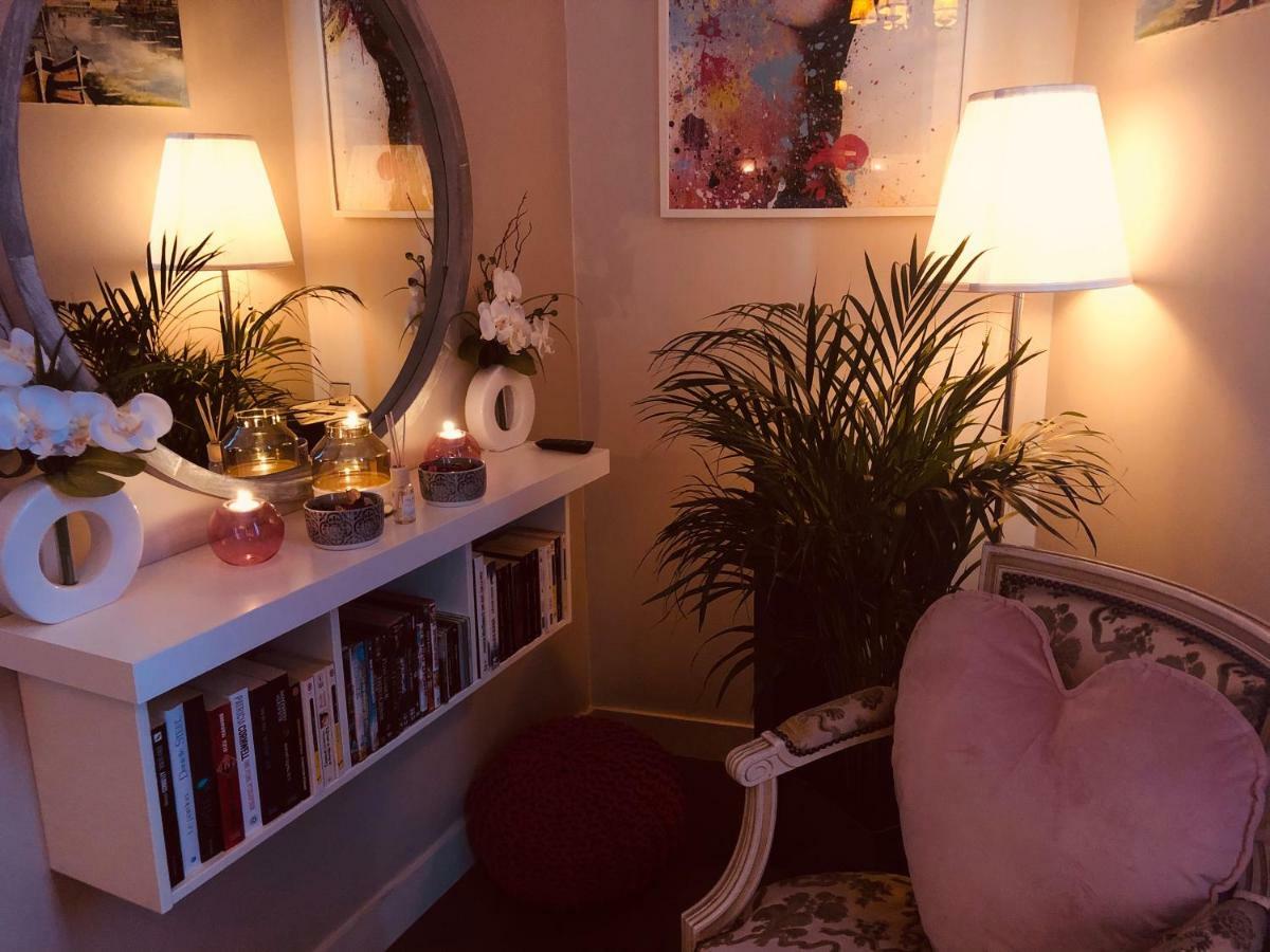 Bienvenue Au Petit Bonheur Appartement Honfleur Buitenkant foto